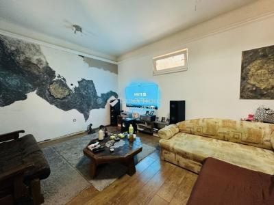 Eladó családi ház Piliscsév