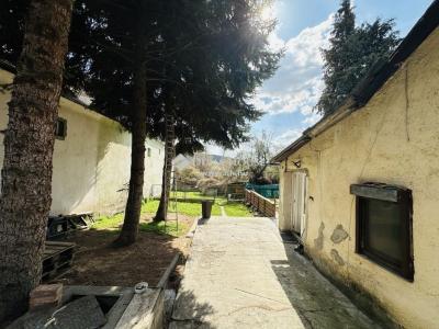 Eladó családi ház Piliscsév