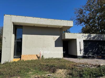 Eladó családi ház Hajdúszoboszló