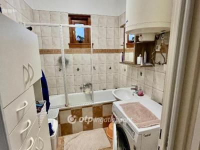 Eladó családi ház - 4060 Balmazújváros