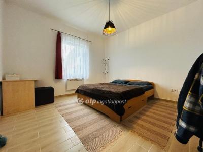 Eladó családi ház Debrecen