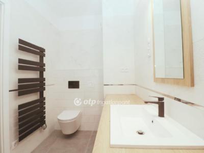 Eladó lakás Zamárdi