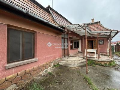 Eladó családi ház Albertirsa