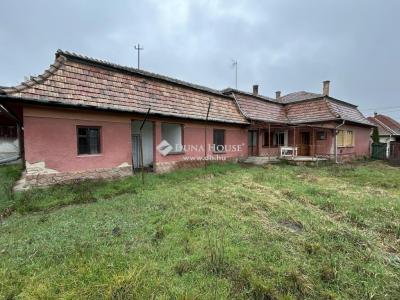 Eladó családi ház - 2730 Albertirsa