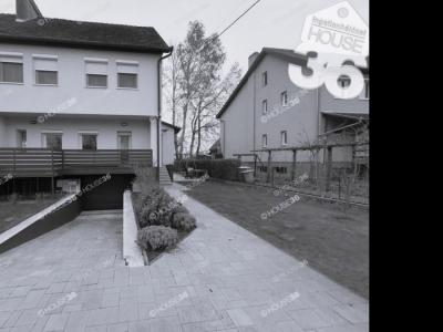 Eladó ikerház Kecskemét