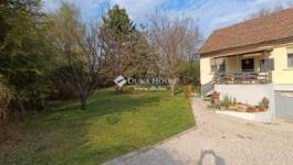 Eladó családi ház Érd