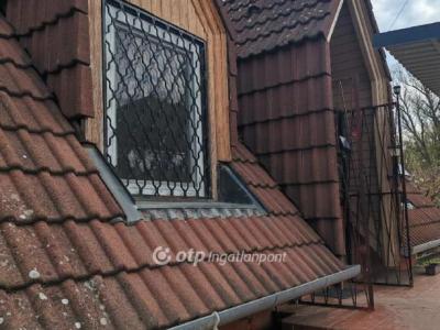 Eladó családi ház - 2000 Szentendre