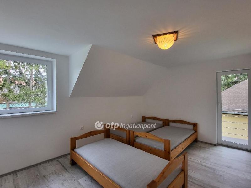 Eladó családi ház Siófok