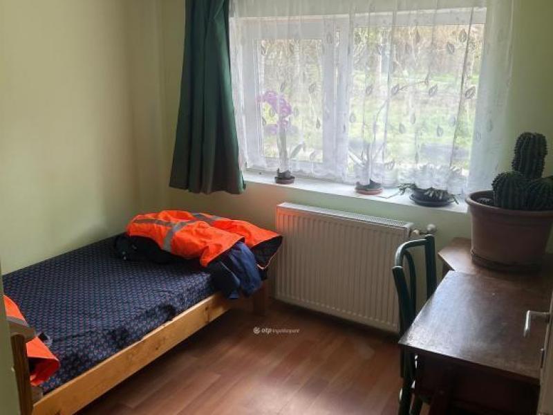 Eladó családi ház Veresegyház