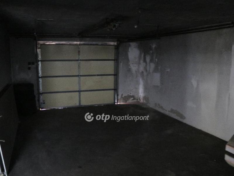 Eladó családi ház Szentendre