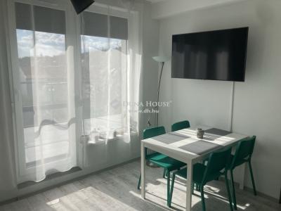 Eladó lakás Pécs