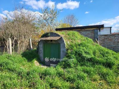 Eladó családi ház Siófok