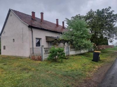 Eladó családi ház - 6000 Kecskemét, Batthyány utca