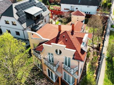 Eladó családi ház Siófok