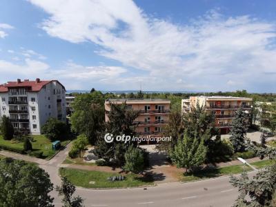 Eladó lakás Siófok