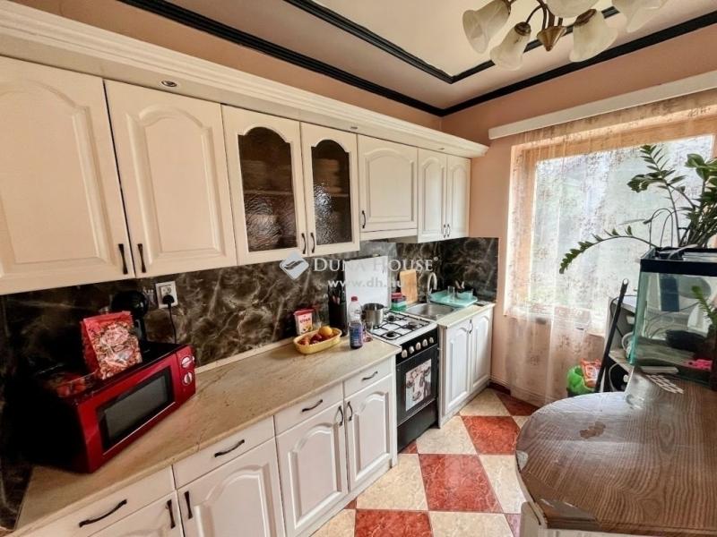 Eladó családi ház Pécs