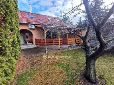 Eladó családi ház - 3580 Tiszaújváros, Krisztina utca