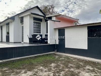 Eladó családi ház Budapest