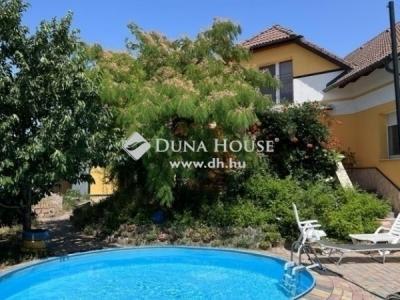 Eladó lakás Halásztelek