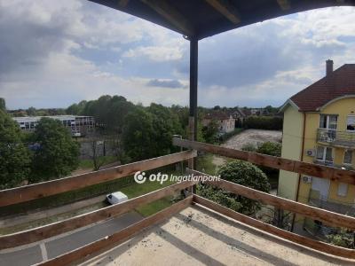 Eladó lakás Siófok