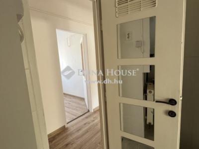 Kiadó lakás - 2060 Bicske, Fáy András utca