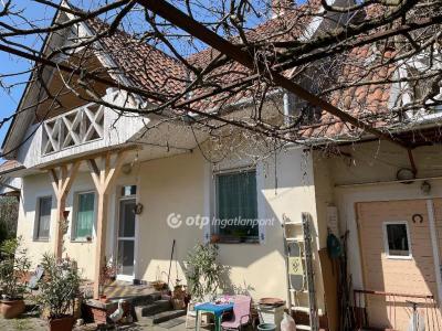 Eladó családi ház Gyula