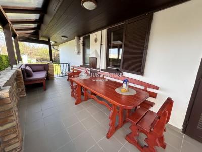 Eladó családi ház Baja