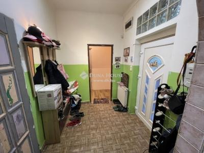 Eladó családi ház Budapest