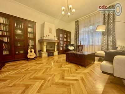 Eladó családi ház - 1141 Budapest, XIV. kerület 