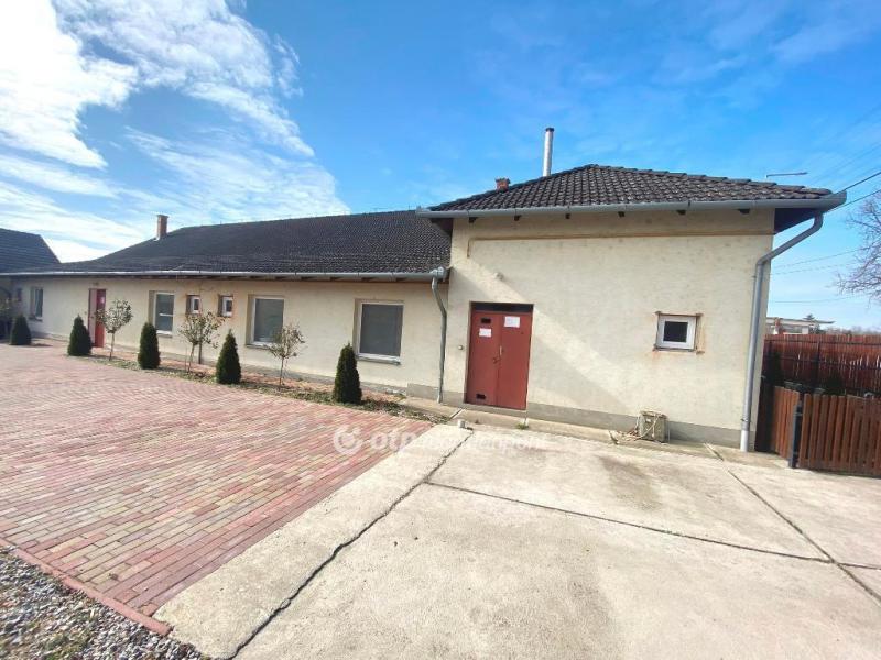 Eladó családi ház Tiszafüred