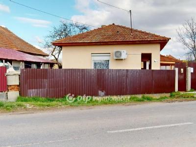 Eladó családi ház Szendrő