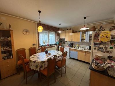 Eladó családi ház Debrecen