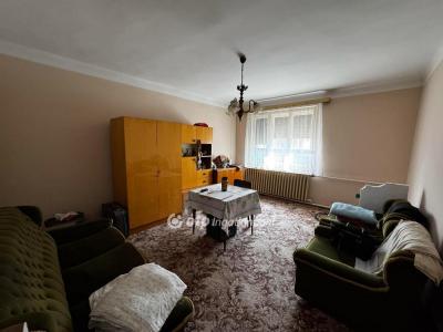 Eladó családi ház - 4034 Debrecen
