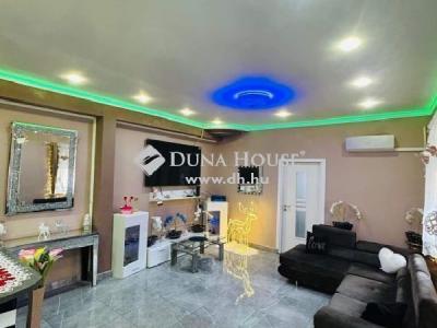 Eladó családi ház Budapest