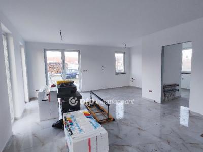 Eladó családi ház Gyenesdiás