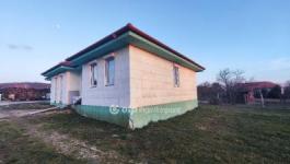 Eladó családi ház Gyenesdiás