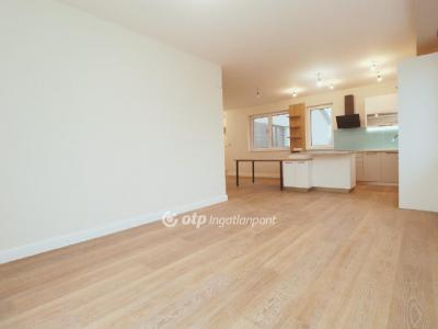 Eladó lakás Zamárdi