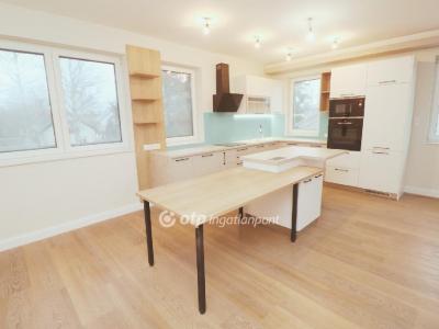 Eladó lakás Zamárdi