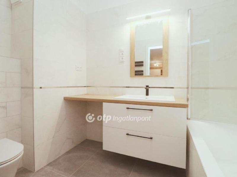 Eladó lakás Zamárdi