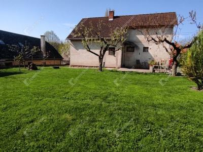 Eladó családi ház Balatonalmádi