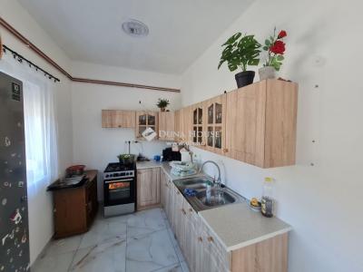 Eladó családi ház Siófok