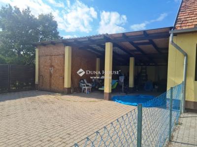 Eladó lakás Siófok