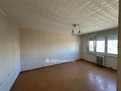 Eladó lakás Szeged