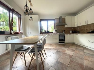 Eladó családi ház Fót