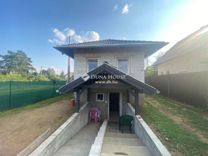 Eladó családi ház Őrbottyán