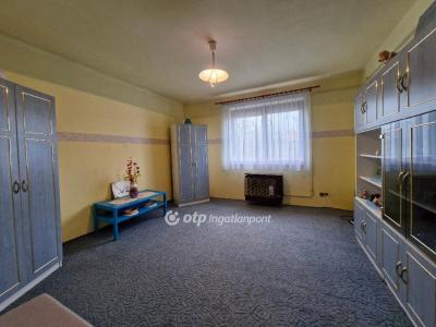 Eladó családi ház - 5435 Martfű