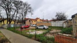 Eladó lakóövezeti telek Monor
