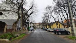 Eladó lakóövezeti telek Monor