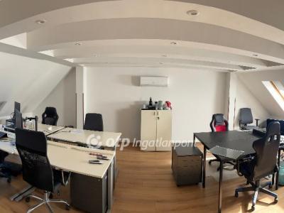 Eladó családi ház Budapest