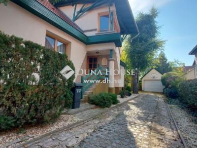 Eladó családi ház Szolnok